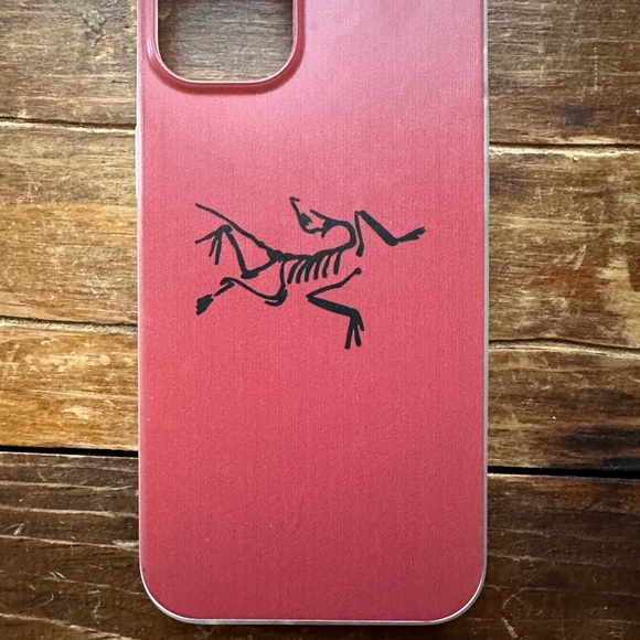 iPhone 14 Plus Case Arc’teryx Logo - Picture 4 of 5